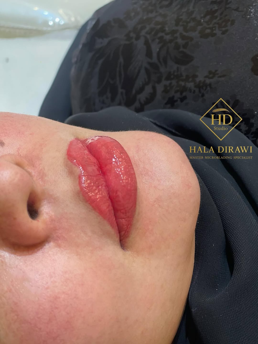 LIP BLUSH